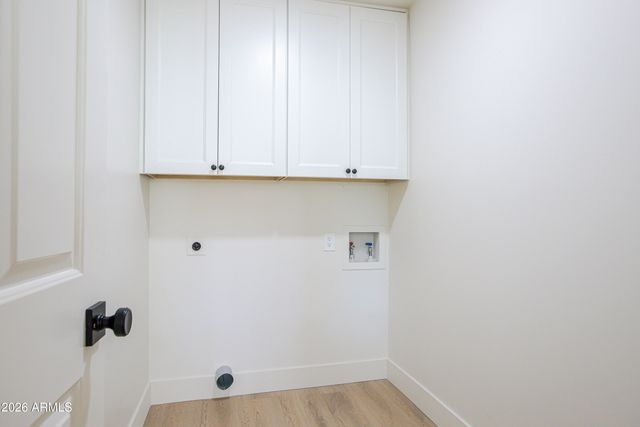 4635 E KINGS Avenue, Phoenix, AZ 85032