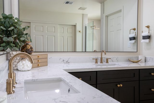 4635 E KINGS Avenue, Phoenix, AZ 85032