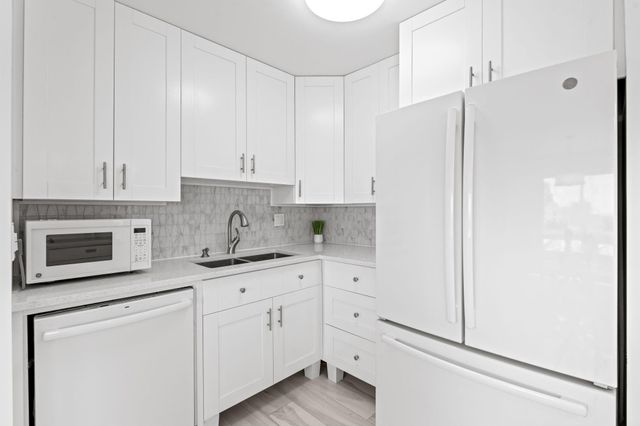 300 Oregon Street 501, Hollywood, FL 33019