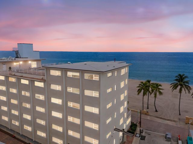 300 Oregon Street 501, Hollywood, FL 33019