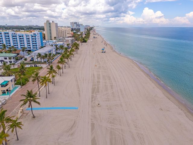 300 Oregon Street 501, Hollywood, FL 33019