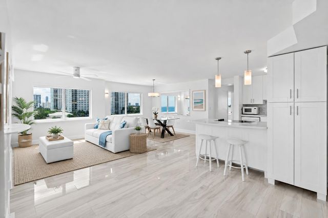 300 Oregon Street 501, Hollywood, FL 33019