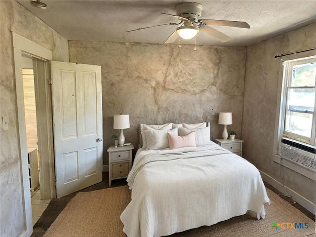 919 N 15th Street, Temple, TX 76501