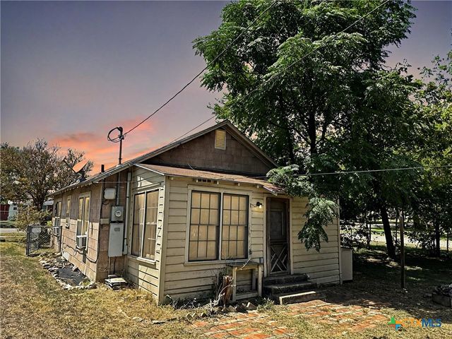 919 N 15th Street, Temple, TX 76501