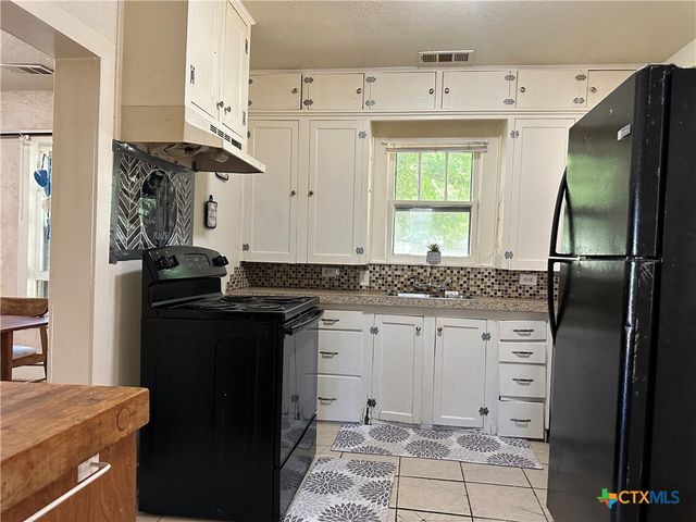 919 N 15th Street, Temple, TX 76501