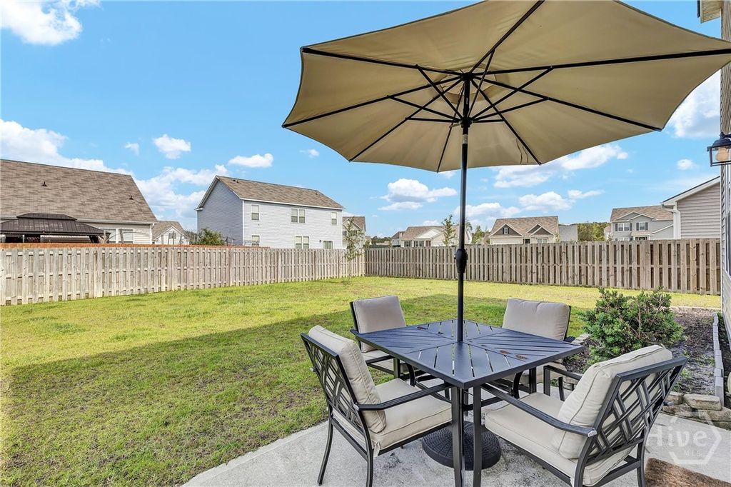 Image 34 of property listing at 278 Hogan Drive, Richmond Hill, GA 31324