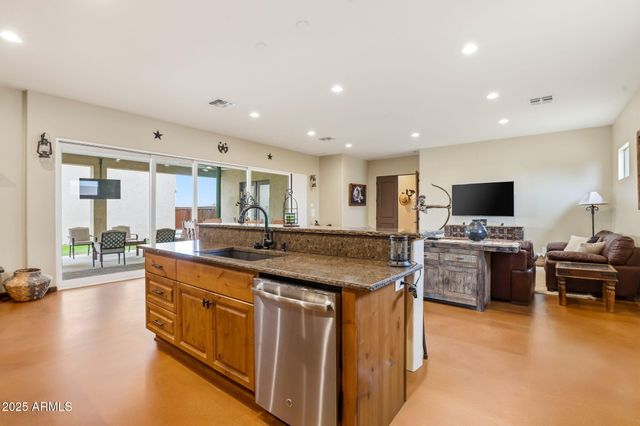 38822 N 21ST Avenue, Phoenix, AZ 85086