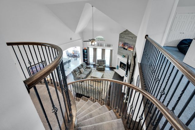 262 Brook Meadow Drive, Midlothian, TX 76065