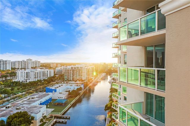 3330 NE 190th Street 1715, Aventura, FL 33180