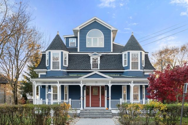 10 Washington Park 2-Left, Newton, MA 02460