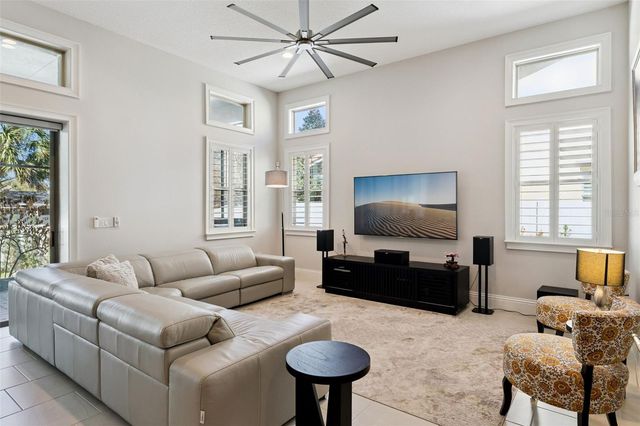 156 STANTON ESTATES CIRCLE, Winter Garden, FL 34787