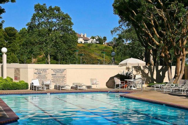 2579 Caminito Muirfield, La Jolla, CA 92037