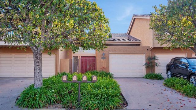 2579 Caminito Muirfield, La Jolla, CA 92037