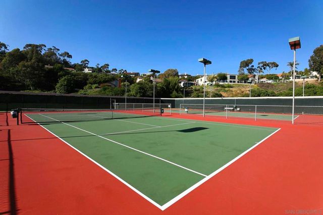 2579 Caminito Muirfield, La Jolla, CA 92037