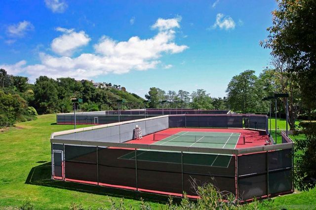 2579 Caminito Muirfield, La Jolla, CA 92037