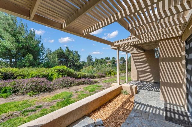 2579 Caminito Muirfield, La Jolla, CA 92037