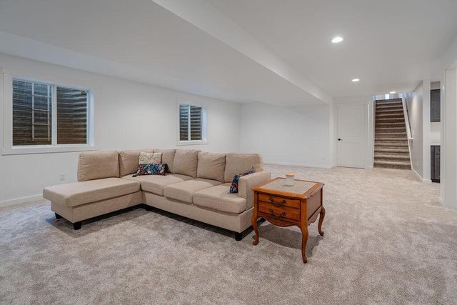 W4936 Battlestone Station ROAD, La Crosse, WI 54601