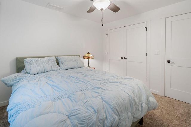 W4936 Battlestone Station ROAD, La Crosse, WI 54601