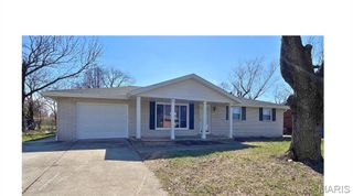 26 Victoria Drive, Granite City, IL 62040