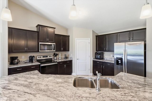 9811 SE 64TH AVENUE, Belleview, FL 34420