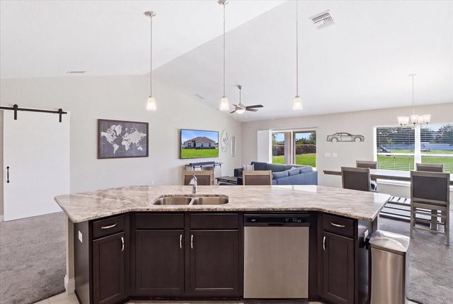 9811 SE 64TH AVENUE, Belleview, FL 34420