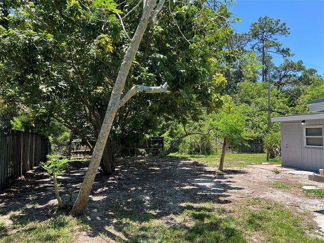 6184 SE Orange Blossom Trail, Hobe Sound, FL 33455