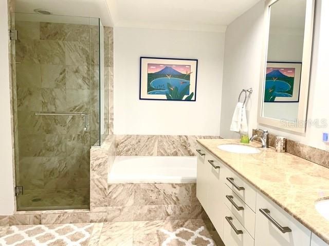 1350 MAIN STREET 909, Sarasota, FL 34236