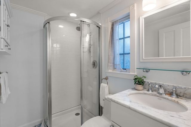 64 Pearl St, Boston, MA 02129
