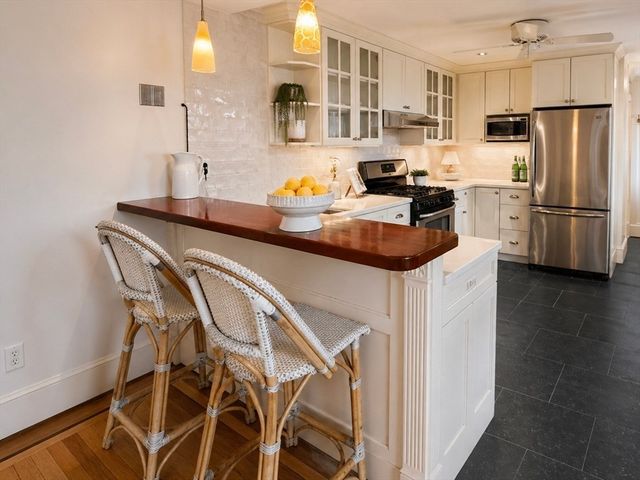 64 Pearl St, Boston, MA 02129