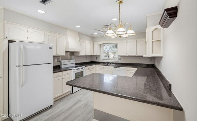 3052 Mink Point Boulevard, Beaufort, SC 29902