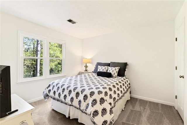 1523 Brookcliff Circle, Marietta, GA 30062