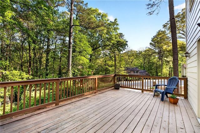 1523 Brookcliff Circle, Marietta, GA 30062