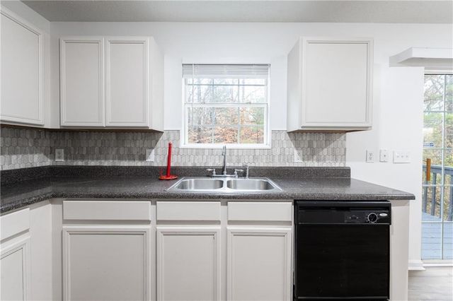 6823 Merrywood Drive, Fairburn, GA 30213