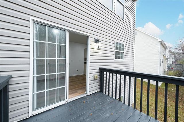 6823 Merrywood Drive, Fairburn, GA 30213