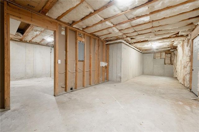 6823 Merrywood Drive, Fairburn, GA 30213