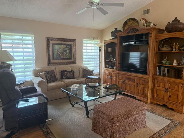 6001 Parkwalk Drive 1116, Boynton Beach, FL 33472