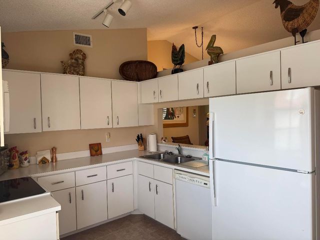 6001 Parkwalk Drive 1116, Boynton Beach, FL 33472