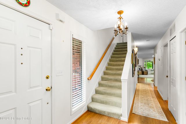 5602 Harrods Cove C1, Prospect, KY 40059