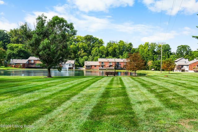 5602 Harrods Cove C1, Prospect, KY 40059