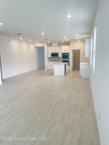 768 Soleway Avenue NW, Palm Bay, FL 32907