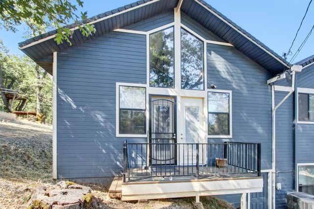 1120 Grange Rd, Meadow Vista, CA 95722