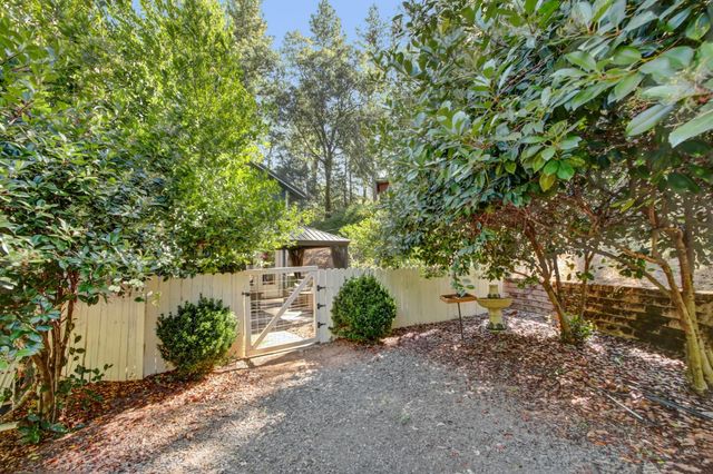 1120 Grange Rd, Meadow Vista, CA 95722