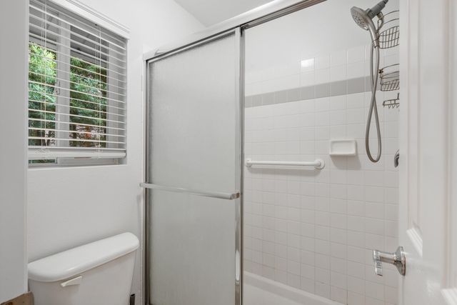 17 Laenui Pl, Paia, HI 96779