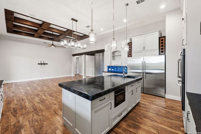 1119 Sunrise Place, Spring Branch, TX 78070