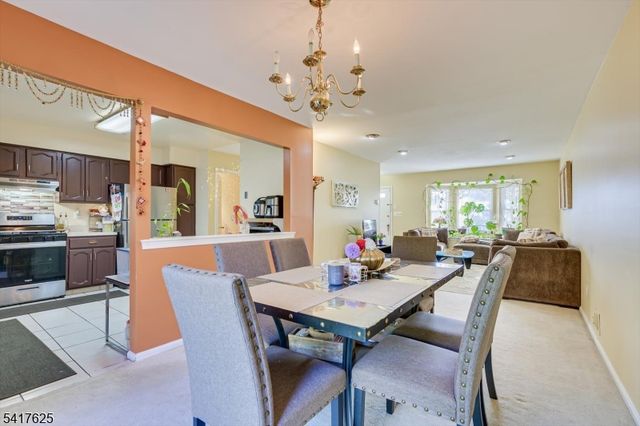 1704 Deerfield Dr, Edison Twp., NJ 08820