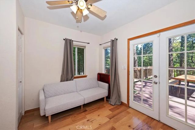 23938 Park, Crestline, CA 92325