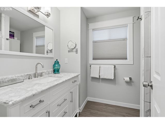 6231 Ne GOING St, Portland, OR 97218