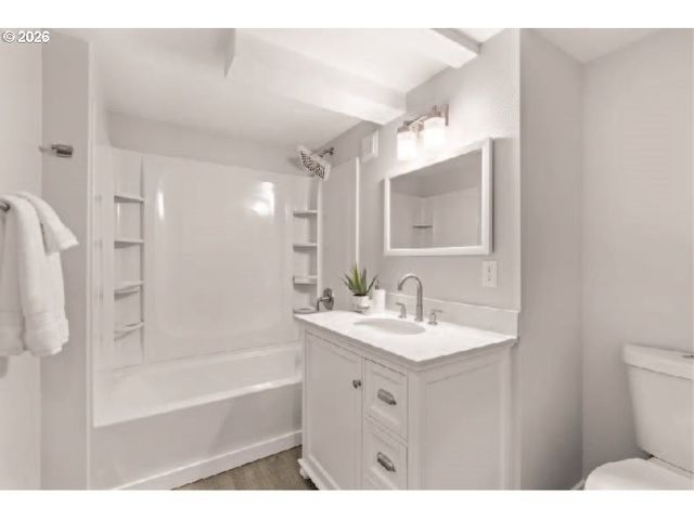 6231 Ne GOING St, Portland, OR 97218