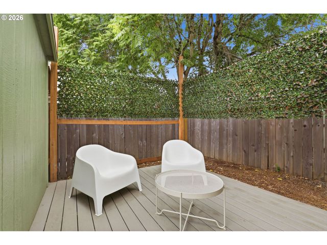 6231 Ne GOING St, Portland, OR 97218