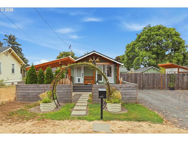 6231 Ne GOING St, Portland, OR 97218